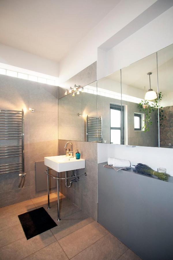 Spacious Suite With Luxury Bath 雅典 外观 照片